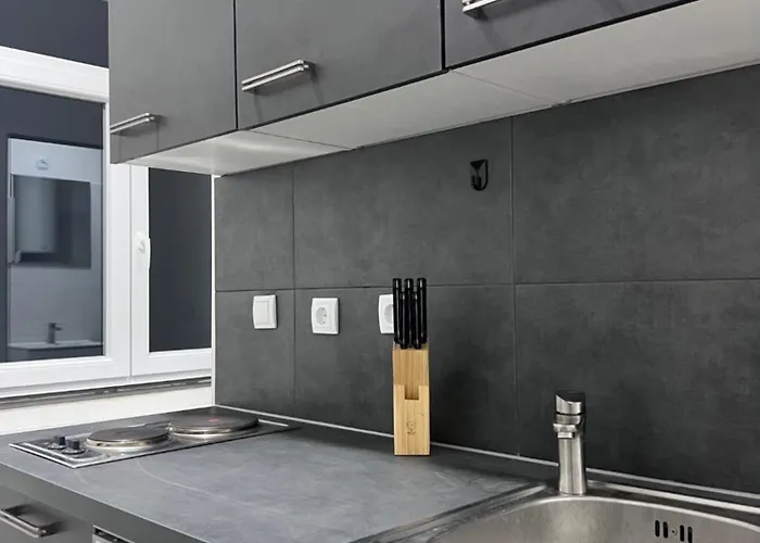 Royal Racing 2 公寓 *